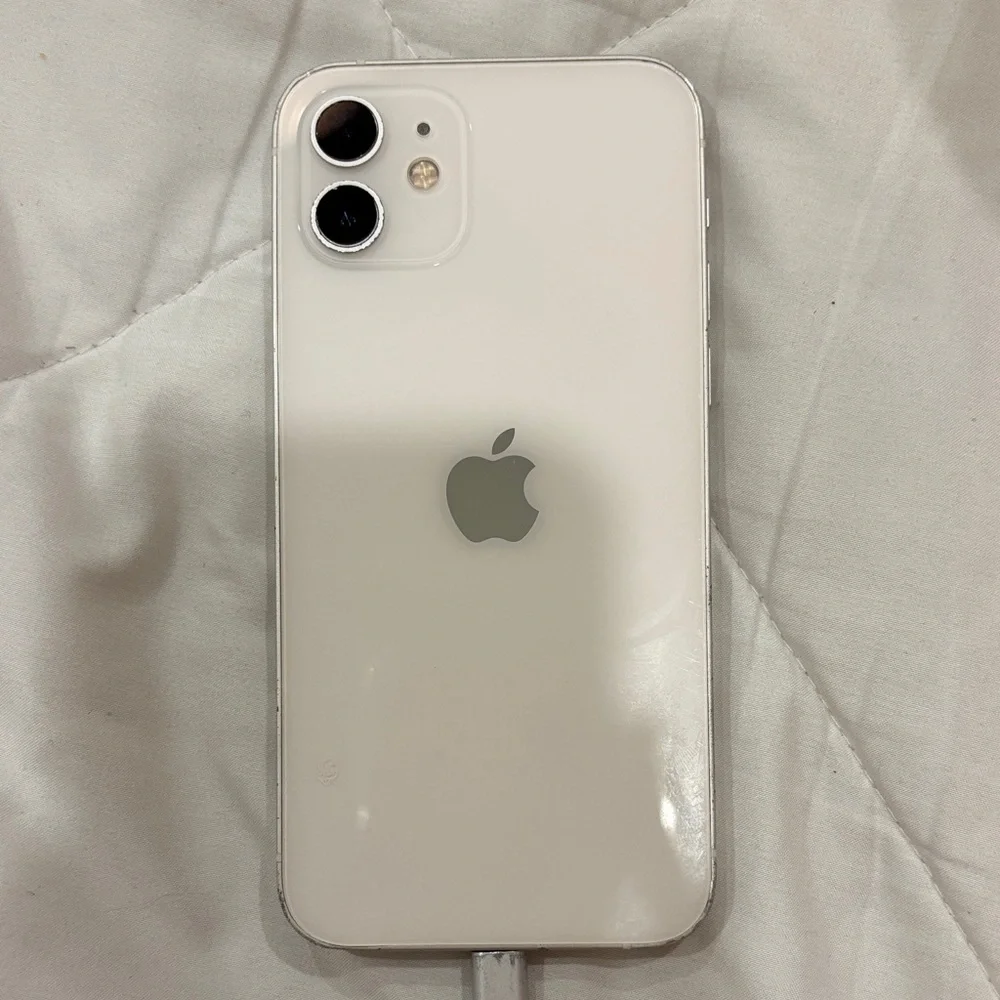 Apple Black and Silver Smartphone